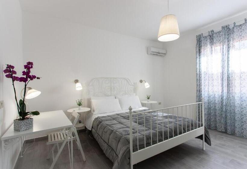 تختخواب و صبحانه Il Cortile Degli Artisti