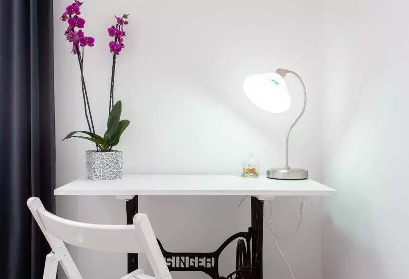 ベッドアンドブレックファースト Il Cortile Degli Artisti