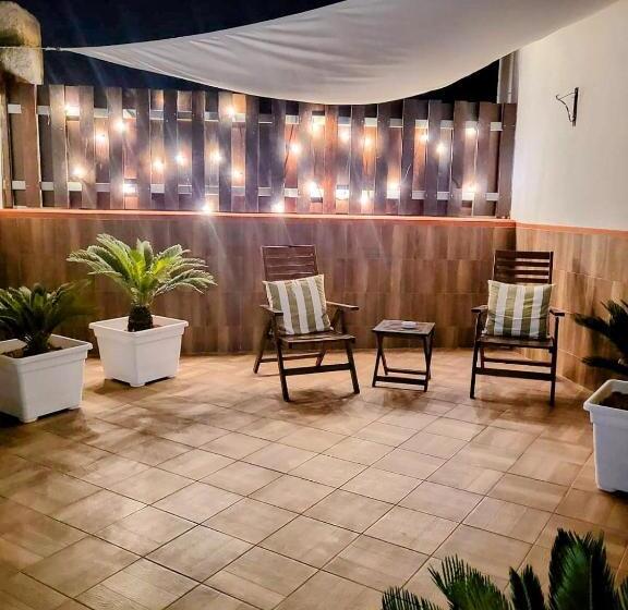 تختخواب و صبحانه Il Cortile Degli Artisti