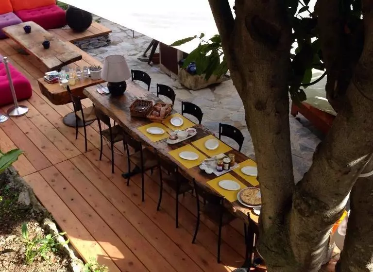 Aamiaismajoitus (B&B) Bbq Lodge