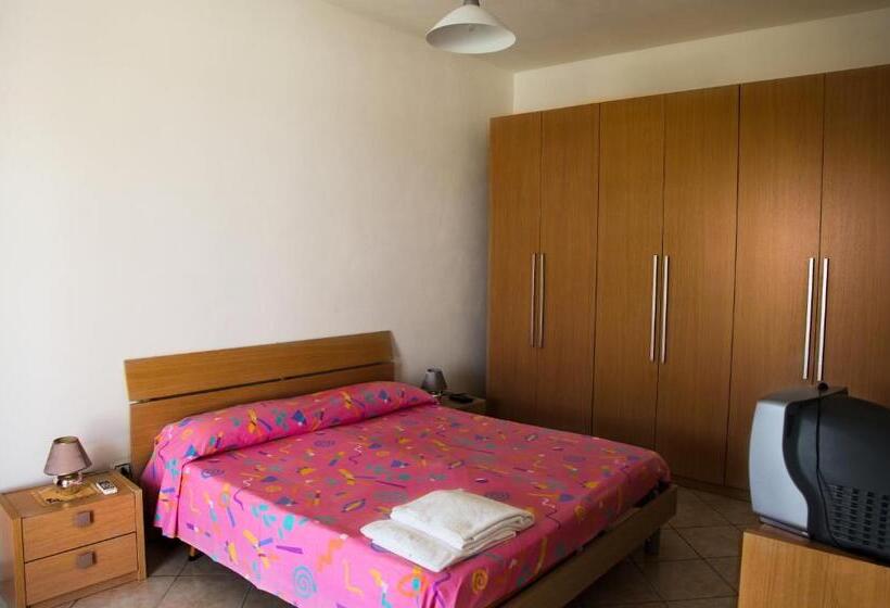 住宿加早餐  Bonjour