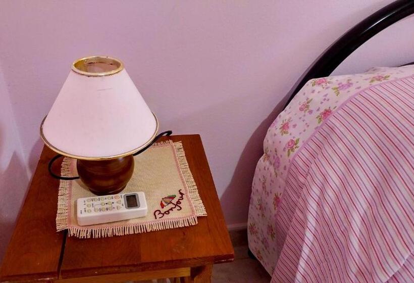 住宿加早餐  Bonjour