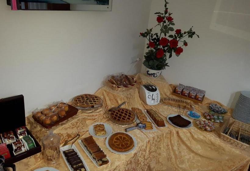 Bed And Breakfast Coral Blue