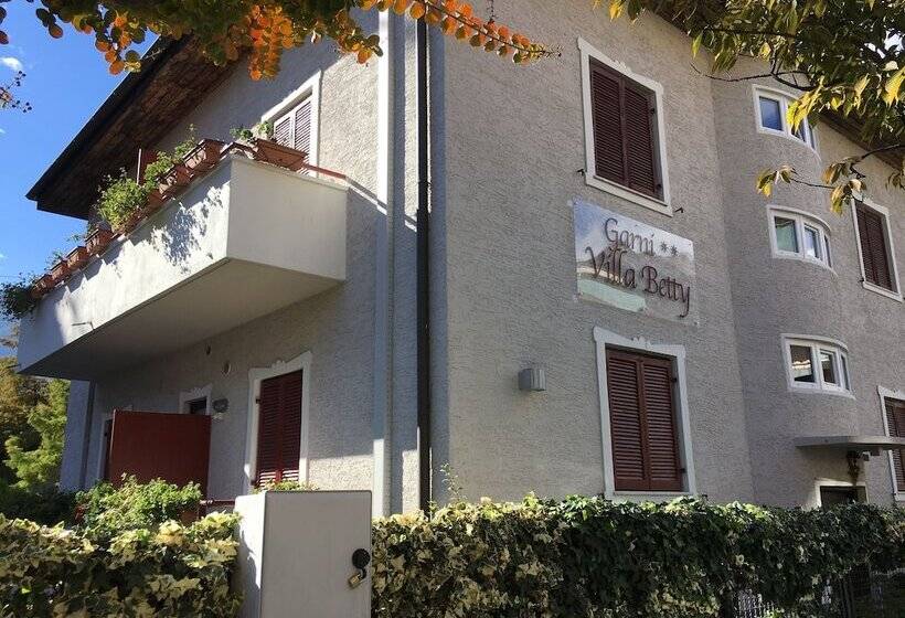 민박 Garni Villa Betty