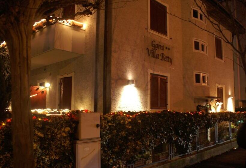 민박 Garni Villa Betty