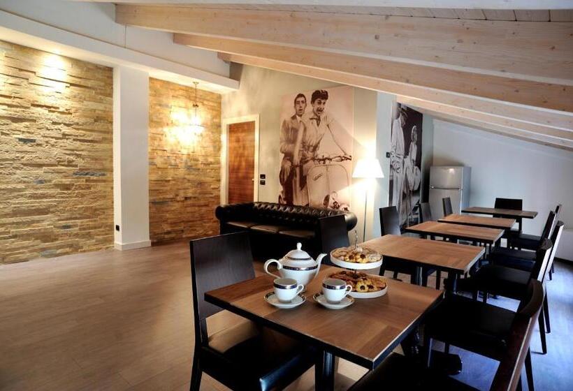 住宿加早餐  La Finestra Sul Porto