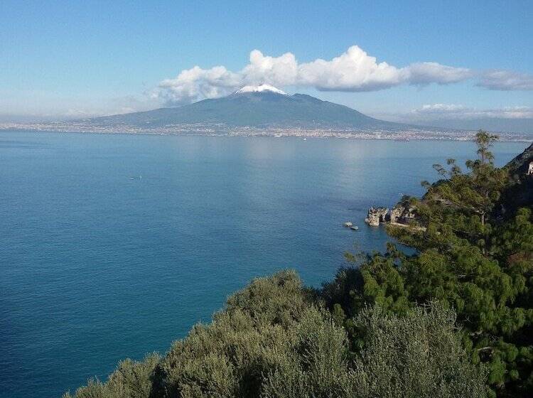 تختخواب و صبحانه La Fusarella Villa Santoro