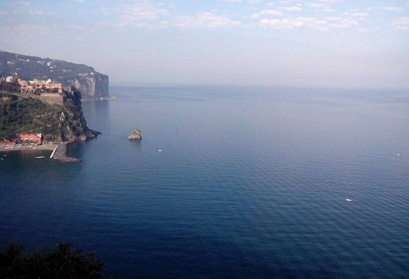 تختخواب و صبحانه La Fusarella Villa Santoro