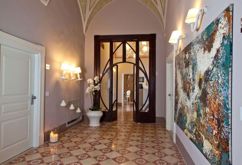 צימר Palazzo Arco Cadura Hotel & Spa