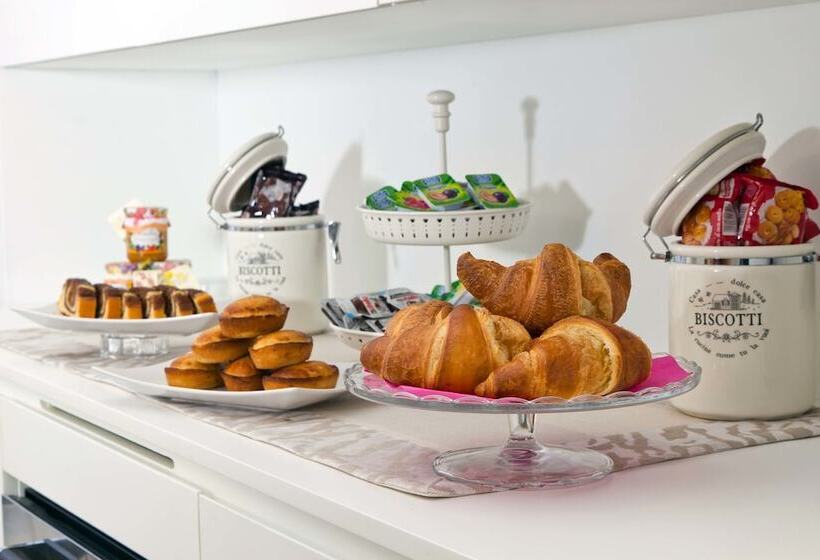 צימר Palazzo Arco Cadura Hotel & Spa