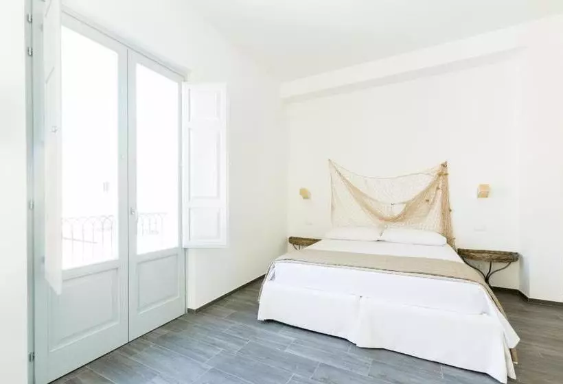 Aamiaismajoitus (B&B) Tangram House