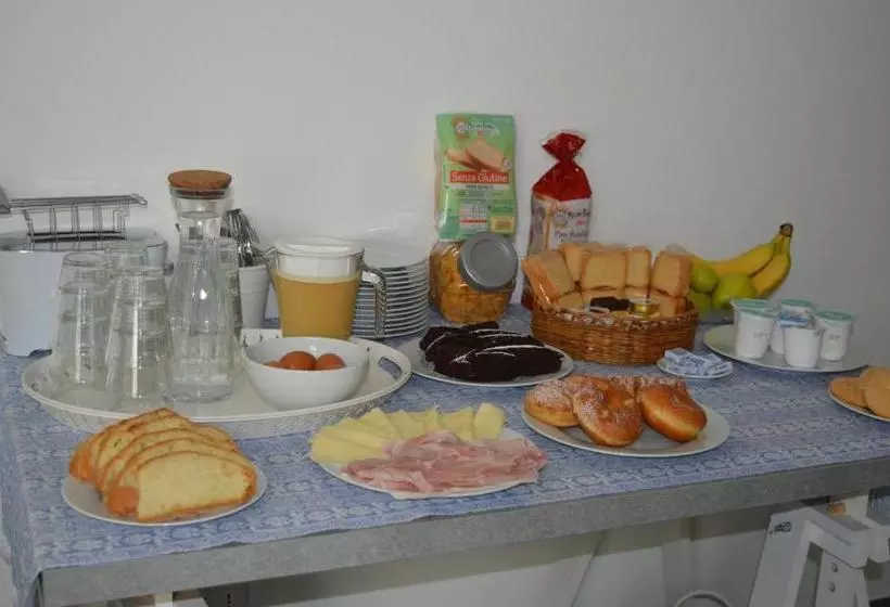 Aamiaismajoitus (B&B) Tangram House