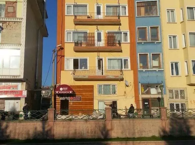 Bulvar Hostel