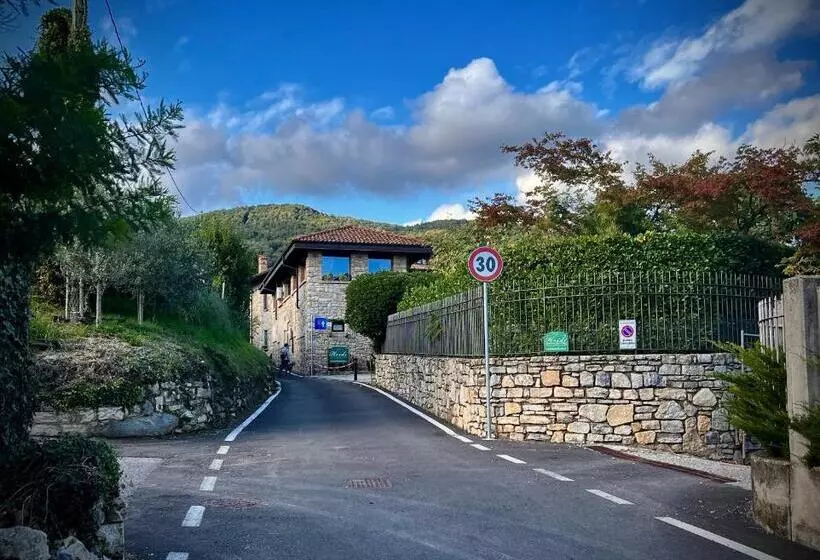 Heidi Bed And Breakfast