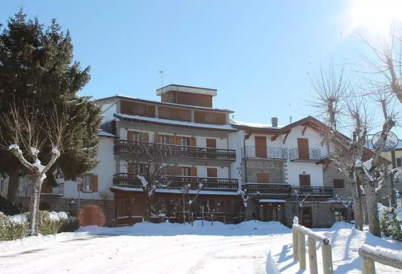 ホテル Albergo Ristorante K2