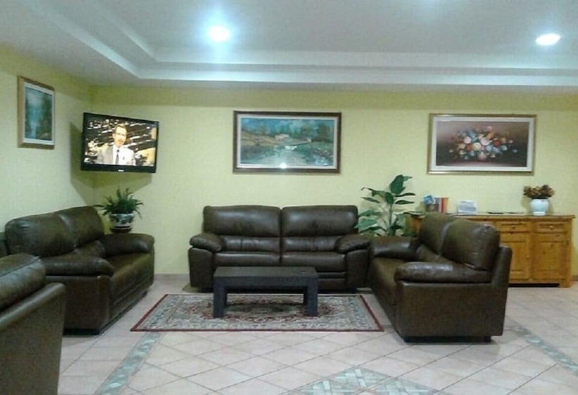 ホテル La Fattoria