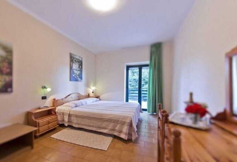 ホテル La Fattoria