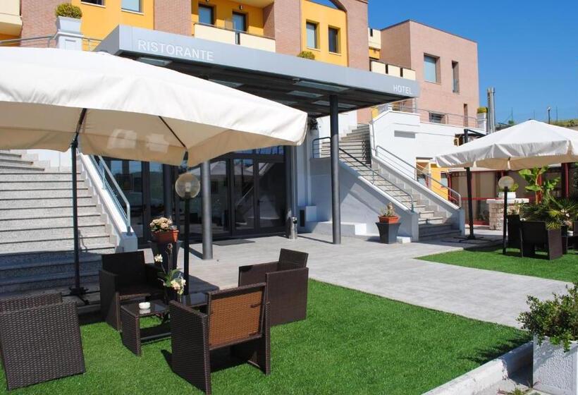 هتل La Tavernetta