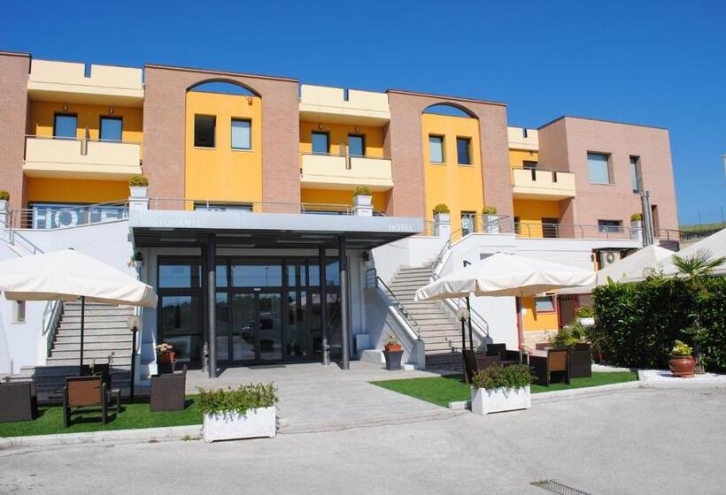 هتل La Tavernetta