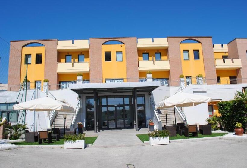 هتل La Tavernetta