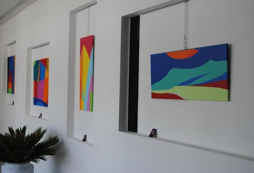 هتل La Tavernetta