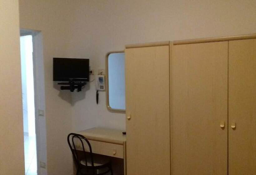 בית מלון כפרי Villa Liberty Versilia