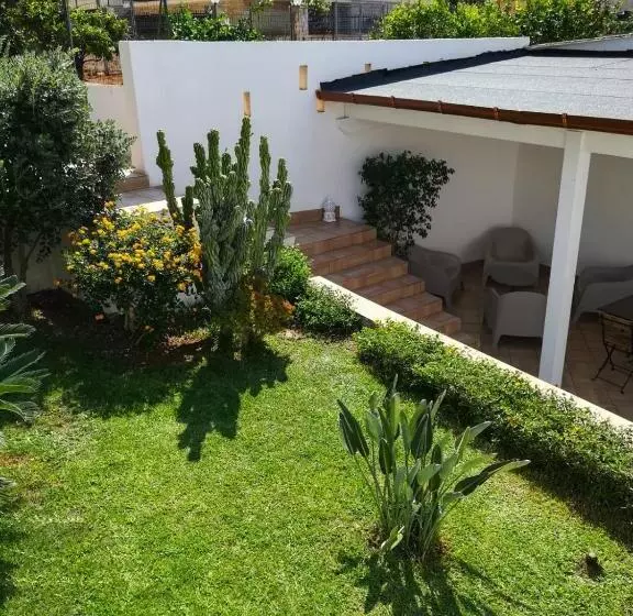 Aamiaismajoitus (B&B) Bianco Sale Trapani