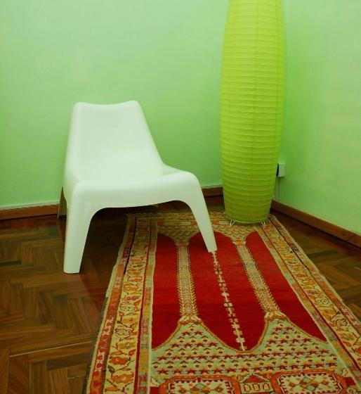 تختخواب و صبحانه A Caso