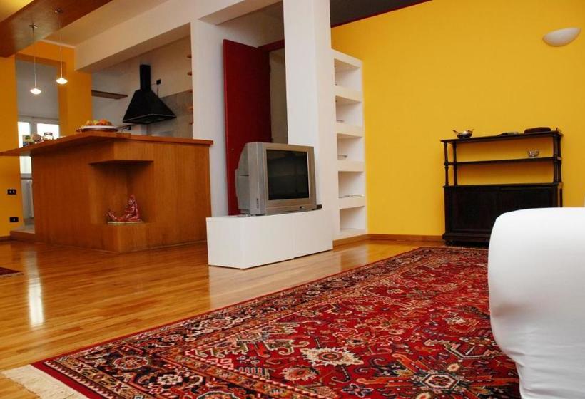 تختخواب و صبحانه A Caso