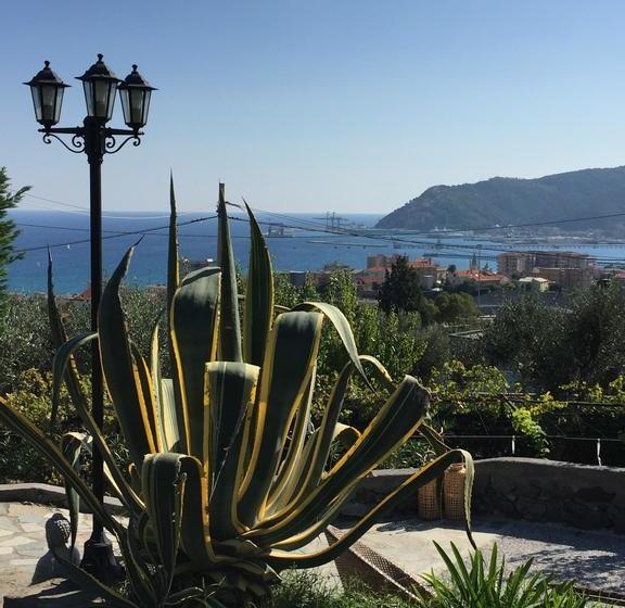 تختخواب و صبحانه Art&kitchen