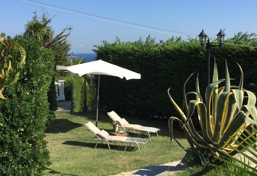 تختخواب و صبحانه Art&kitchen