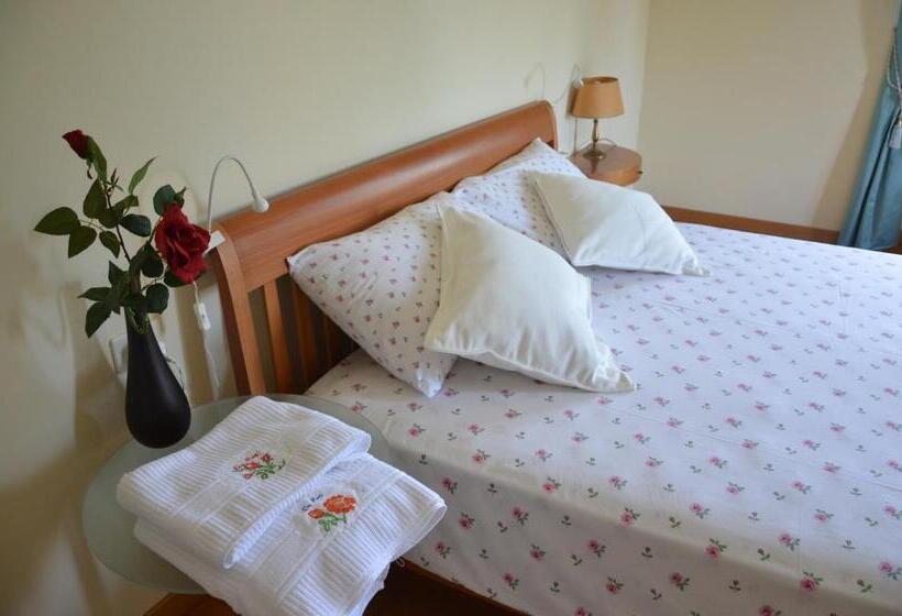 مبيت وإفطار Bed & Bistrò Che Piasì