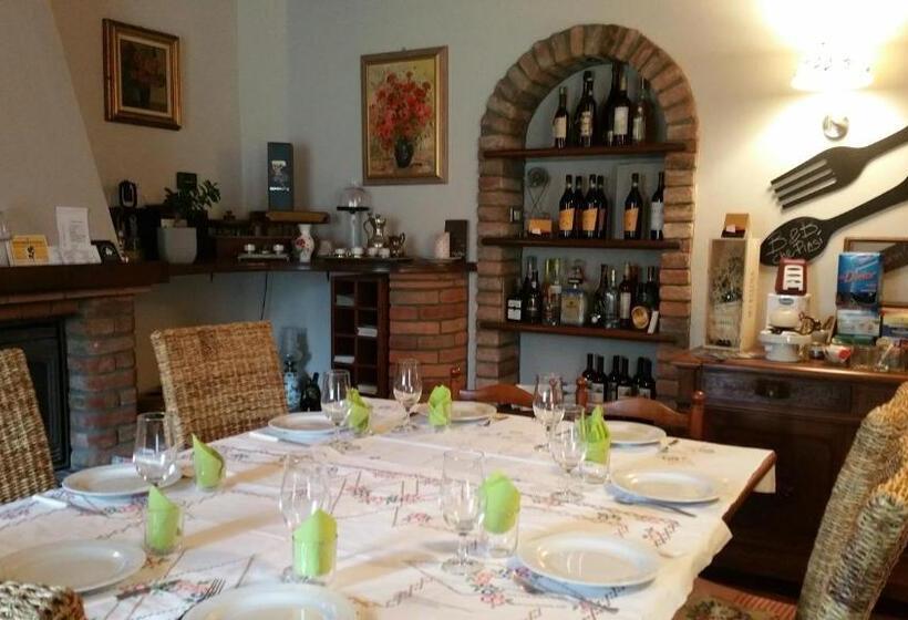 مبيت وإفطار Bed & Bistrò Che Piasì