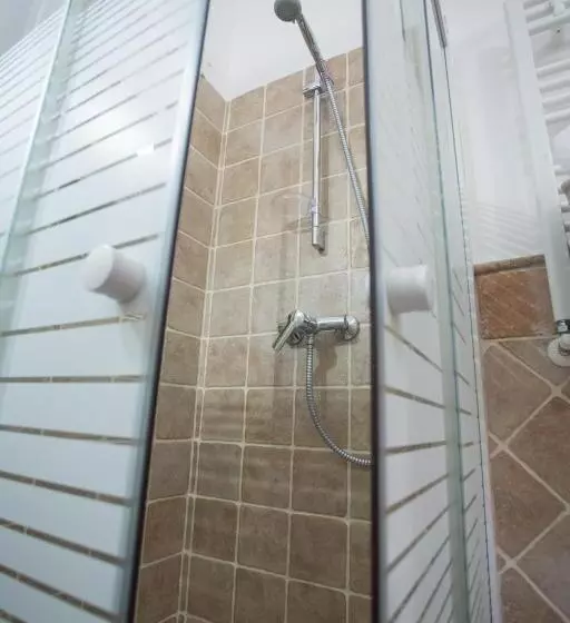 Aamiaismajoitus (B&B) Casa Lollobrigida