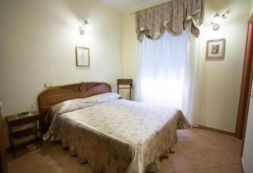 Aamiaismajoitus (B&B) Casa Lollobrigida