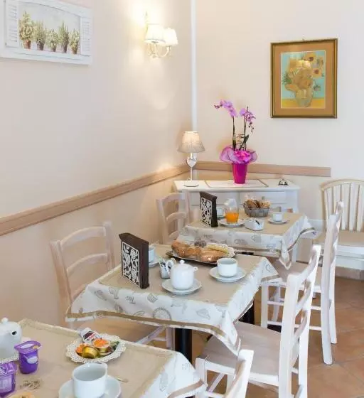 Aamiaismajoitus (B&B) Casa Lollobrigida