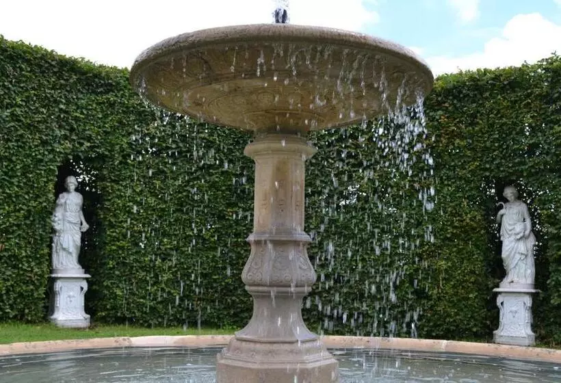 ベッドアンドブレックファースト Castello Di Cernusco Lombardone