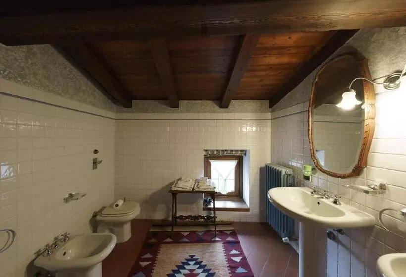 ベッドアンドブレックファースト Castello Di Cernusco Lombardone