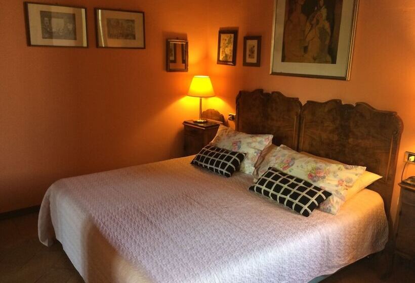 住宿加早餐  Castello Di Cernusco Lombardone