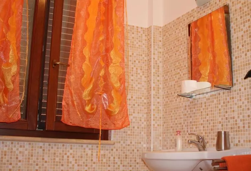 Aamiaismajoitus (B&B) Dimora Rosso Piceno