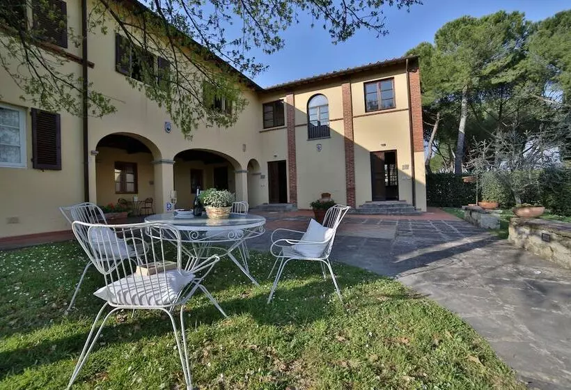 Aamiaismajoitus (B&B) Fattoria Pagnana Suites And Pool