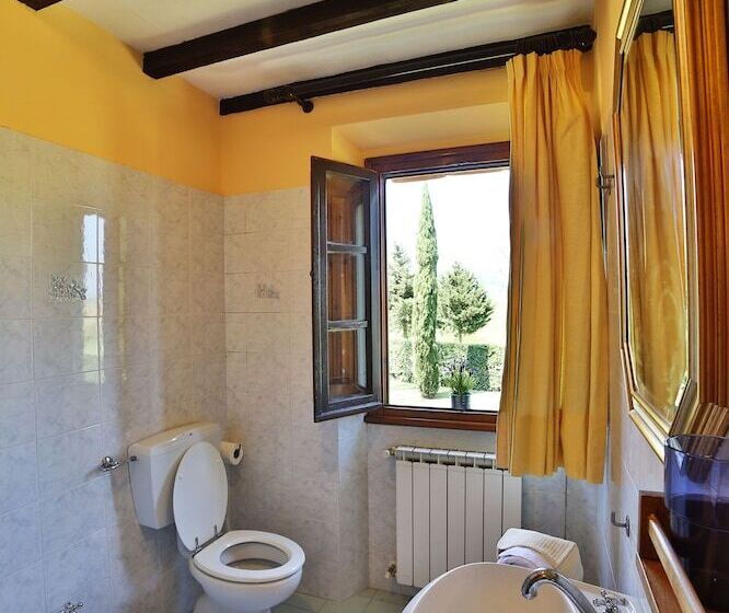 مبيت وإفطار Fattoria Pagnana Suites And Pool