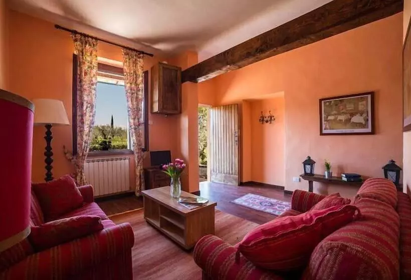 Aamiaismajoitus (B&B) Fattoria Pagnana Suites And Pool