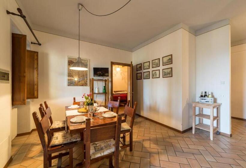 مبيت وإفطار Fattoria Pagnana Suites And Pool