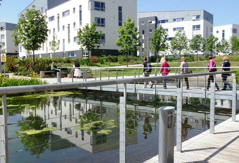 مبيت وإفطار Queen Margaret University Residences