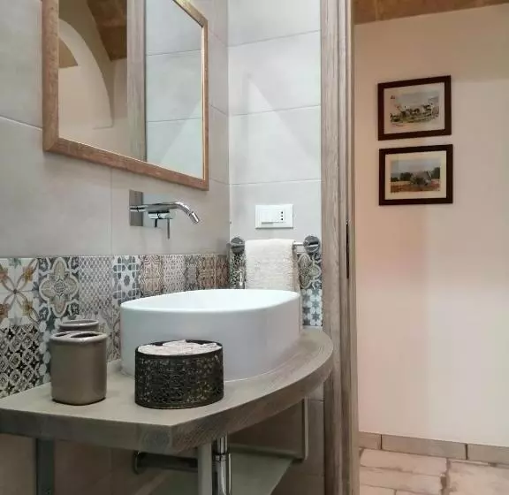 Aamiaismajoitus (B&B) Santa Maria De Lu Trisciulu