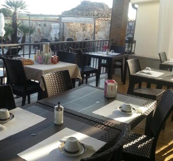 تختخواب و صبحانه Villa Genny