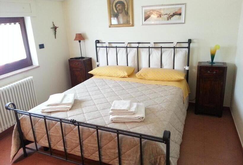 تختخواب و صبحانه Villa Genny