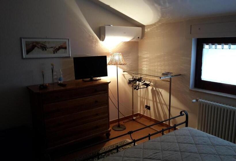 تختخواب و صبحانه Villa Genny