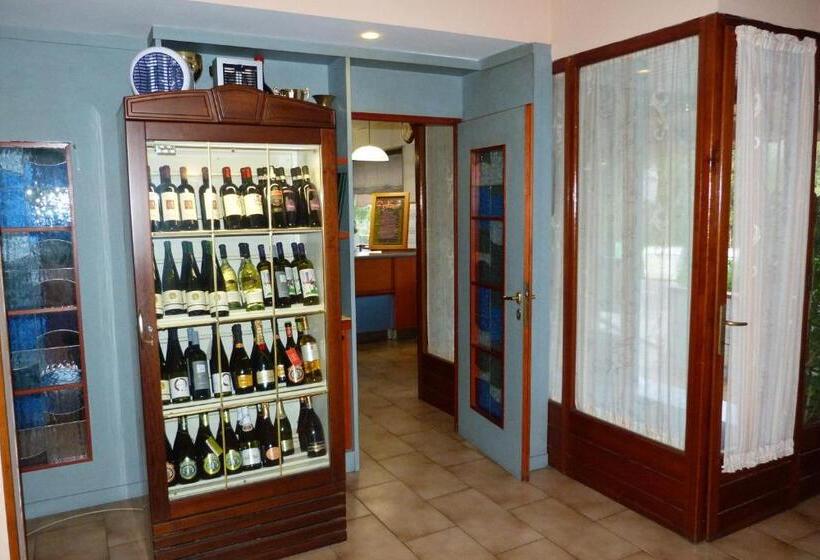 בית מלון כפרי Albergo Ristorante Gori